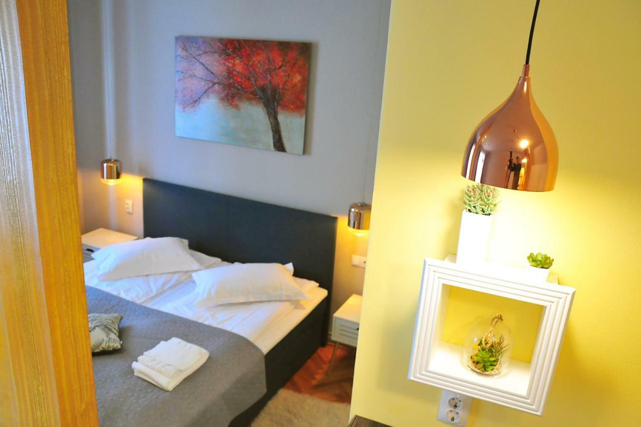 Ronis Apartments Σίμπιου Εξωτερικό φωτογραφία