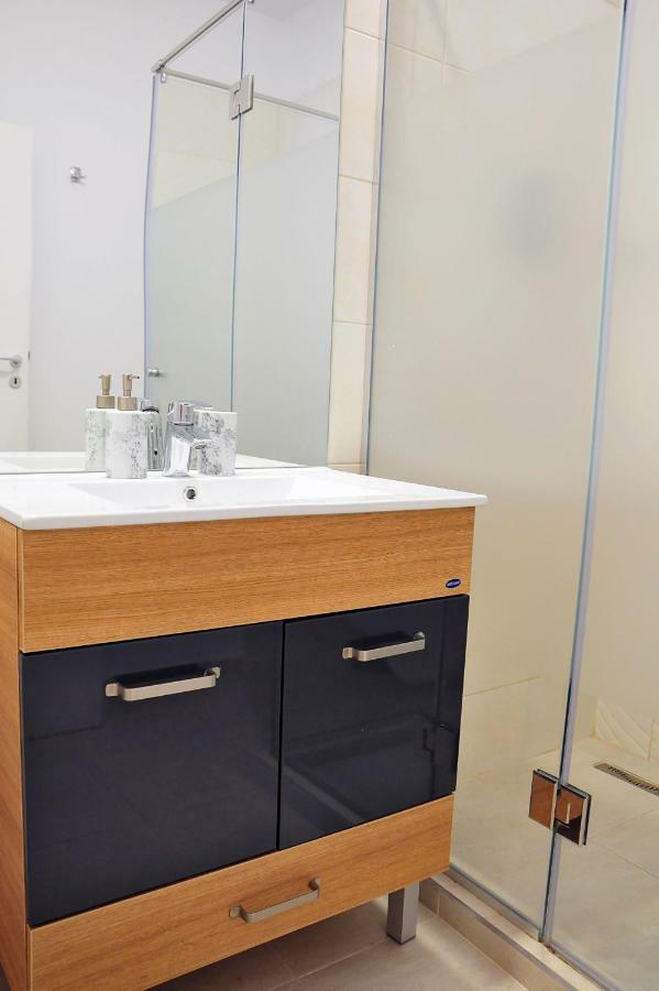 Ronis Apartments Σίμπιου Εξωτερικό φωτογραφία