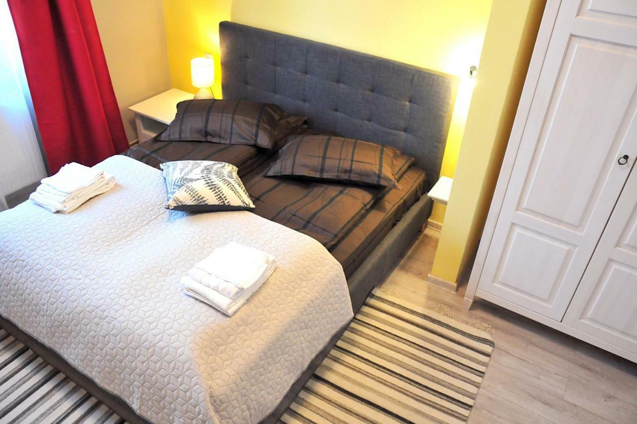 Ronis Apartments Σίμπιου Εξωτερικό φωτογραφία